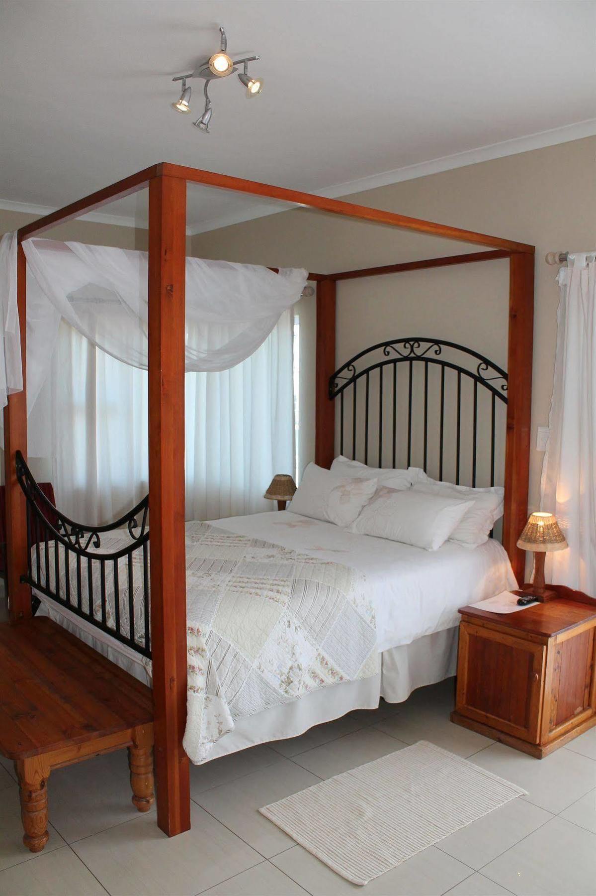 Vogelstrand Guesthouse Swakopmund Exterior photo